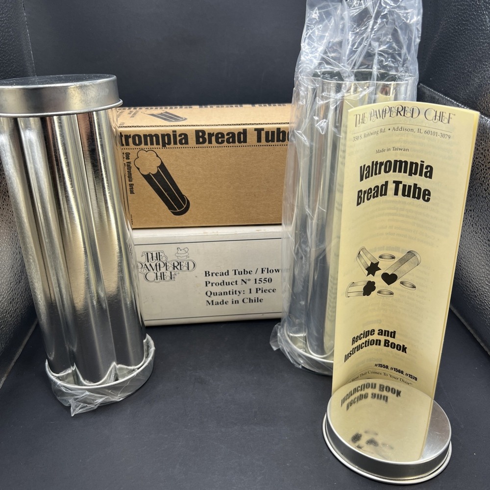 Pair Pampered Chef 1550 Valtrompia Flower Bread Tubes 1 New 1 Open Box Unused